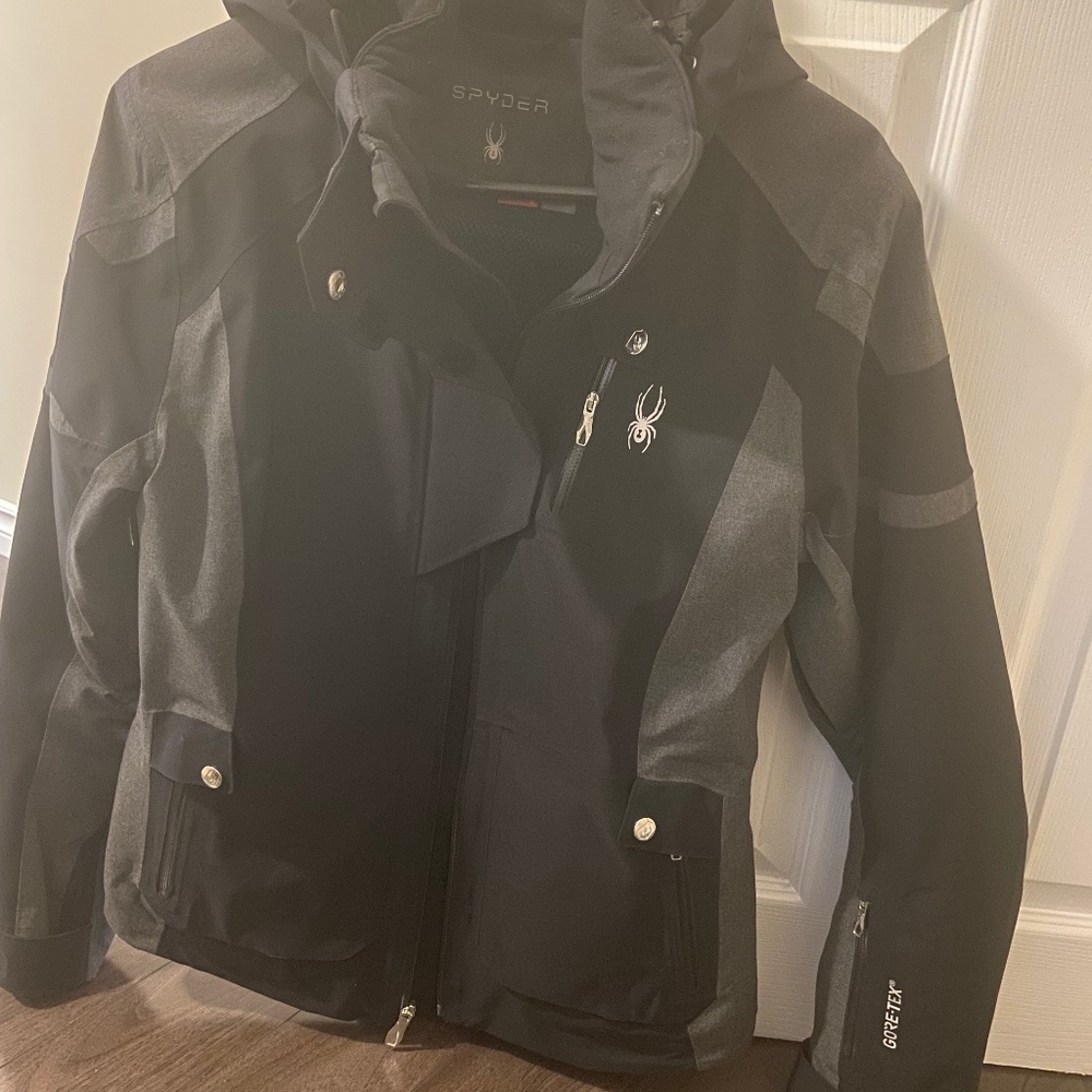 Spyder Snowsuit Winter Jacket and Snow Pants Goretex